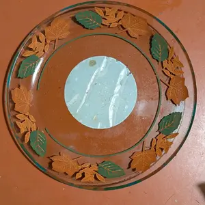 Glass Harvest Candle Plate for 5.9-inch #3 Pillar Candles with Orange Leaves