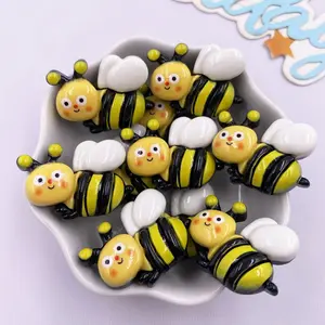 8PCS Painted Resin Kawaii Colorful Cartoon Animal Honeybee Flat back Stone Figurines Scrapbook DIY Decor Home Accessories Crafts