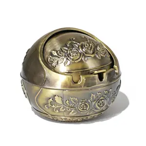 Retro Spherical Decorative Items - Elegant Sliding Windproof Cover - Elegant Decorative Accents for Home & Office - Metal Spherical Commemorative Small Ornaments, Retro Decoration, Home Decoration, Office Decoration