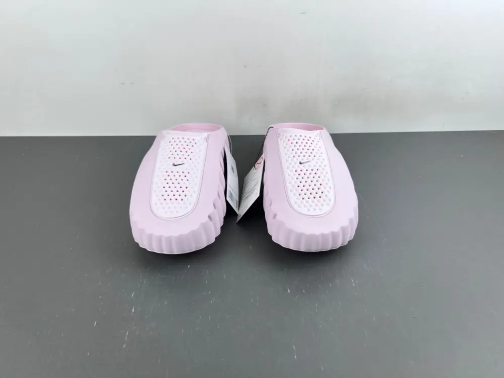 Soft Pink Perforated Wavy Thick-soled Closed-toe Slides, Sweet Macaron Tone Fits Girly Outfits And Short Summer Trips