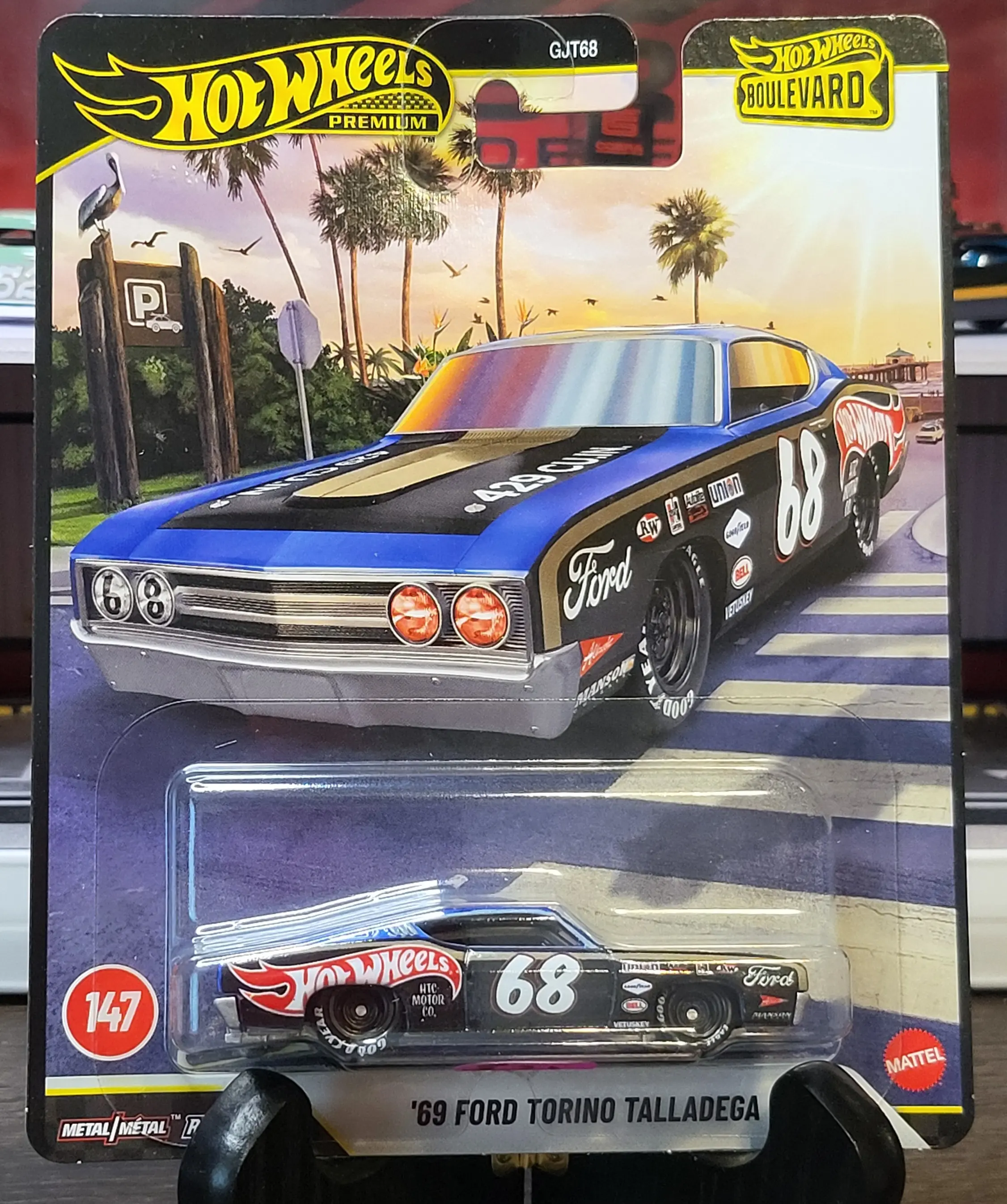 Hot Wheels Premium 1969 Ford Torino Talladega 1:64 Scale Racing Die-Cast Car Model, Classic Friction Vehicle for Toys & Hobbies Collectors