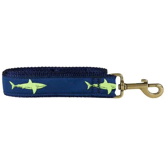 1.25” x 6ft Ribbon Dog Leash – Lime Green Shark on Navy Blue