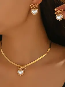 Elegant Women's Matching Jewelry Set, Necklace and Earrings, Flat Snake Chain, Geometric Imitation Pearl Heart Pendant, Daily Wear, Gift