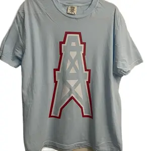 Light blue vintage shirt with red and white vinyl large print throwback Houston Oilers  Casual Menswear Top unisex