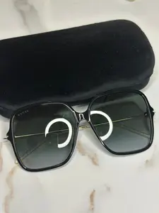 Pre-owned Gucci black oversized sunglasses with interlocking logo