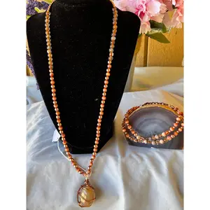 Banded Agate Pendant Copper Beaded Necklace & Bracelet Set