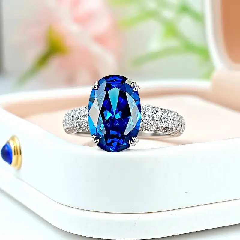 New Oval Sapphire Full Diamond Ring Inlaid with Blue Corundum Elegant Niche Design Versatile Simple Ring
