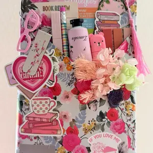 Blind Date With a Book, Wrapped Mystery Book, Book Lover Gift, Bookish Gifts, Bookish Bundle, Blind Date, Curated Gifts, Book Gift Set Genre Picks