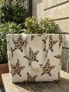 Leopard Star Pattern Travel Bag, Large Capacity Storage Bag, Durable Multi-Pocket Design, Zipper Closure, Casual Style, All Seasons