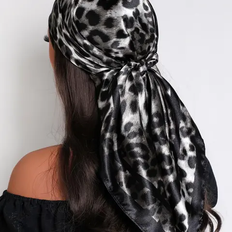35.4 Inch Leopard Print Square Scarf, Fashionable Scarf, Unisex Casual Versatile Fashion Headscarf for Everyday Wear, Stylish Accessory Perfect for Gifts, Scarf for Hair