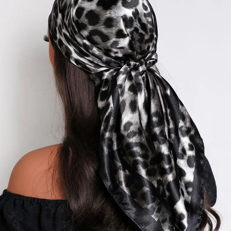35.4 Inch Leopard Print Square Scarf, Fashionable Scarf, Unisex Casual Versatile Fashion Headscarf for Everyday Wear, Stylish Accessory Perfect for Gifts, Scarf for Hair
