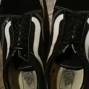 Elastic Shoe Laces - Elastic No Tie Shoelaces for Adults and Kids Sneakers, Universal Fit, Magnetic Lock System, Comfortable & Convenient