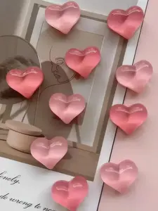 10pcs Pink Heart Fridge Magnets, Beautiful Fridge Stickers, Suitable for Kitchen Office Whiteboard and Dishwasher, Kitchen Decor, Home Decoration, Holiday Gift for Friends, Party Gifts