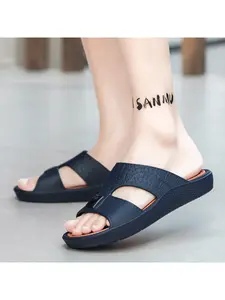 Men's Crocodile-Pattern Platform Slide Sandals, Two-Tone Non-Slip Sole, Textured Insole for Daily Casual Wear