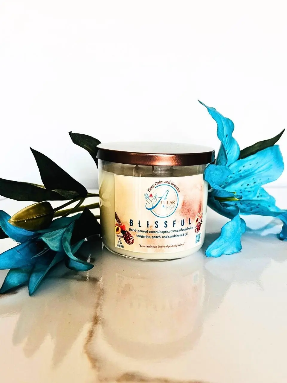Blissful All Natural Aromatherapy Soy Candle - Peach & Sandalwood Fragrance, Anti-Stress Anxiety Relief Candle for Home Decoration & Cozy Ambiance, Anti-Stress Candles
