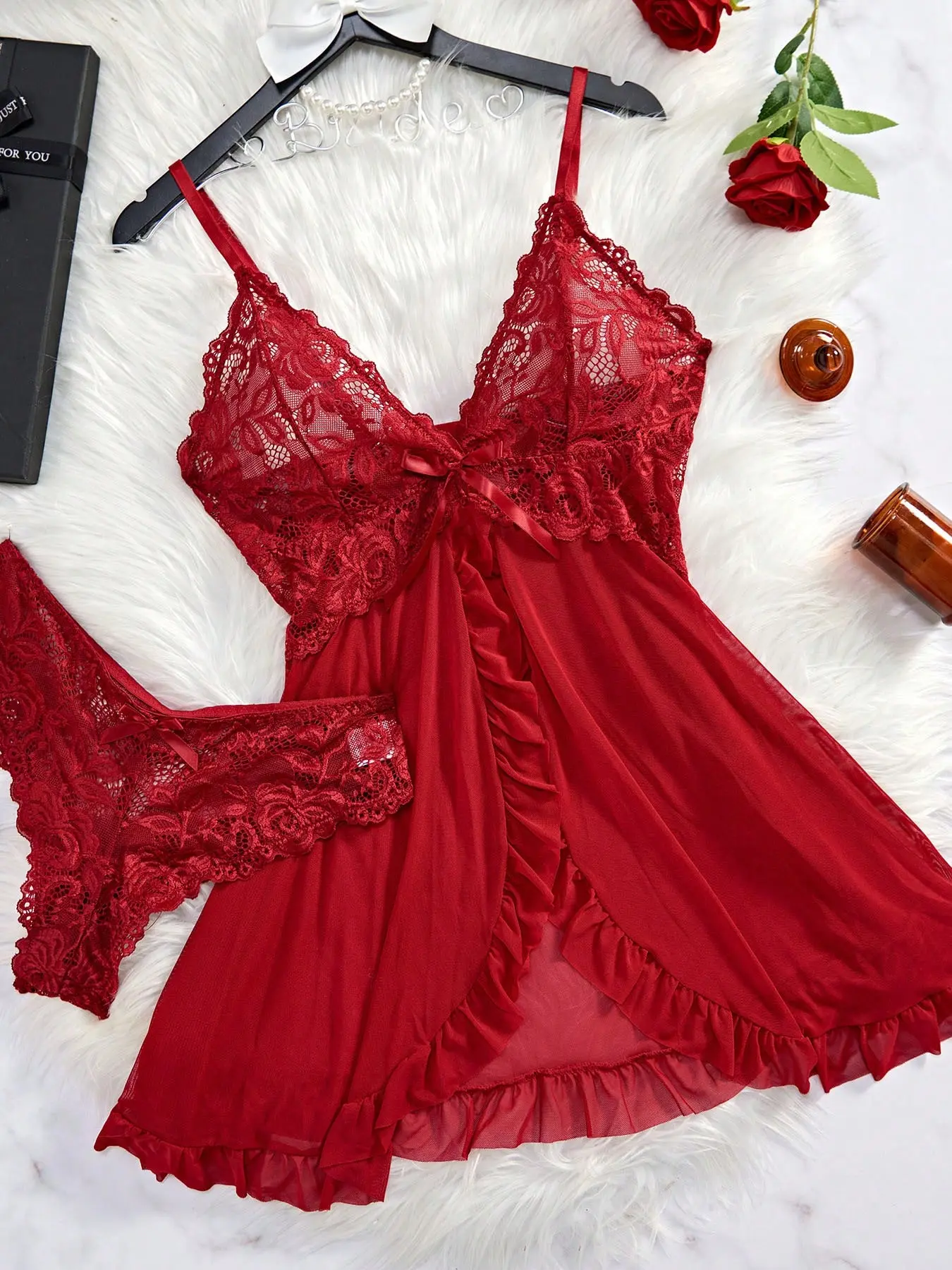 Women's Sheer Mesh Lace Trimming Nightdress - Fitted Halter V-Neck Lingerie, Basic Strap Sleepwear for Everyday Women's Sheer Clothing Use, Loungewear Gown