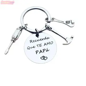 “Recuerda Que Te Amo Papa ”Spanish Engraved Tool Keychain Stainless Steel Hammer Wrench Screwdriver Charms Fathers Day Gift For Dad Car Key Accessory Handyman Present