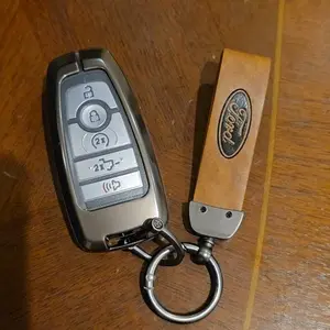 Genuine Leather Car Key Bag For Ford Fusion Edge Mustang Explorer Expedition Bronco Ecosport Ranger F150 F250 F350 F450 F550 Key chain