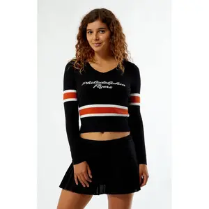 WILD COLLECTIVE Women's x NHL Philadelphia Flyers V-Neck Sweater
