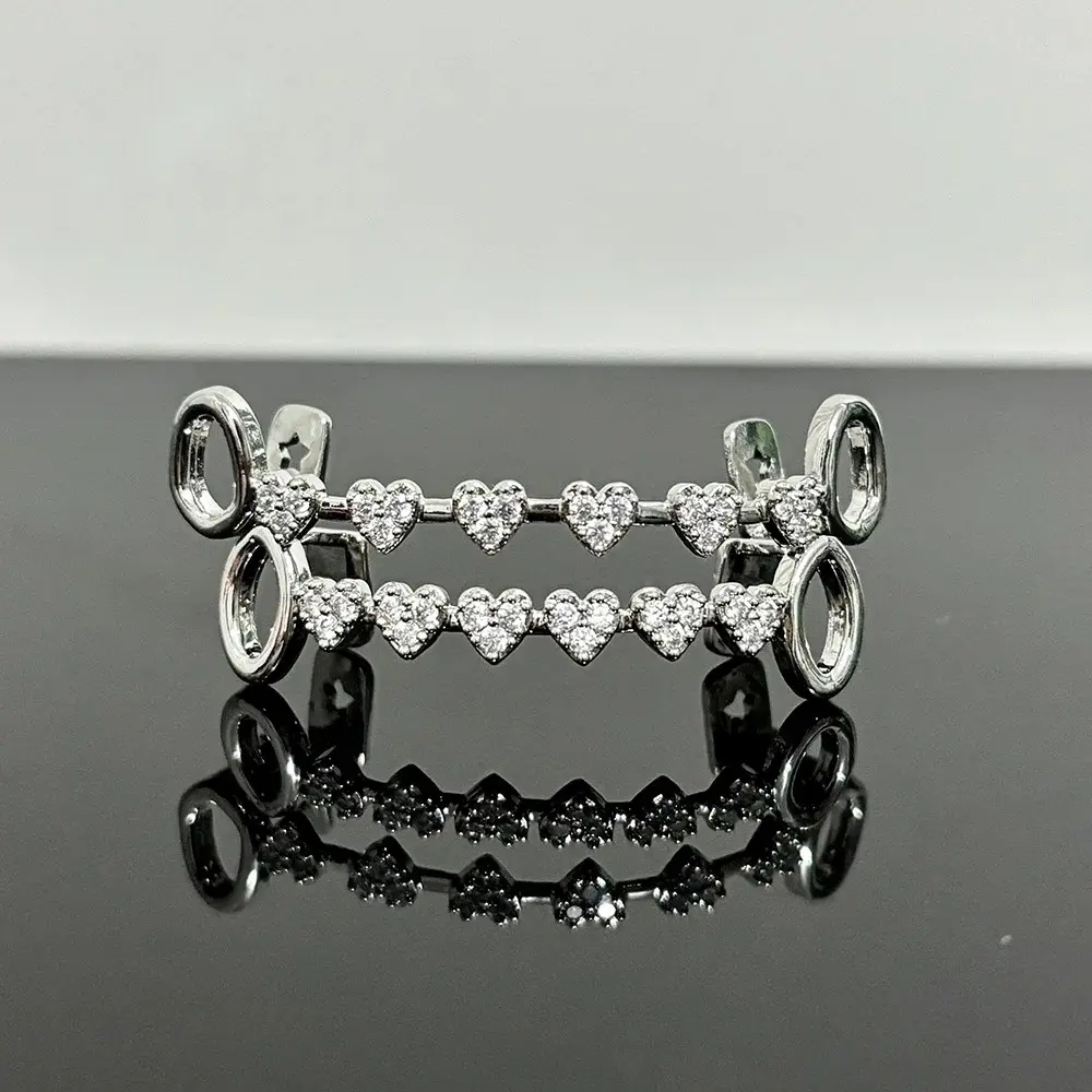 Hip Hop Top Bottom Shiny Zircon Heart Charm Hollow Teeth Grillz 2026 Punk Double CZ Stone Tooth Caps Women Men Jewelry