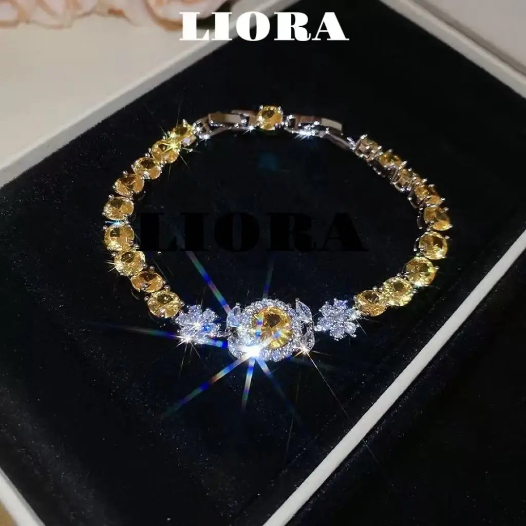 A yellow flower bracelet, made of 925 silver and lab-created ECO Diamond, suitable for daily wear, Christmas or as a gift.