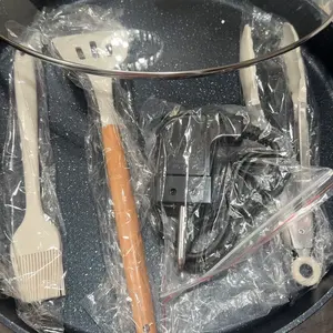 Multi-Functional Electric Skillet & Grill 4cm Extra Deep Non-Stick Surface Easy to Clean Perfect for Breakfast Pancakes Eggs Daily Cooking