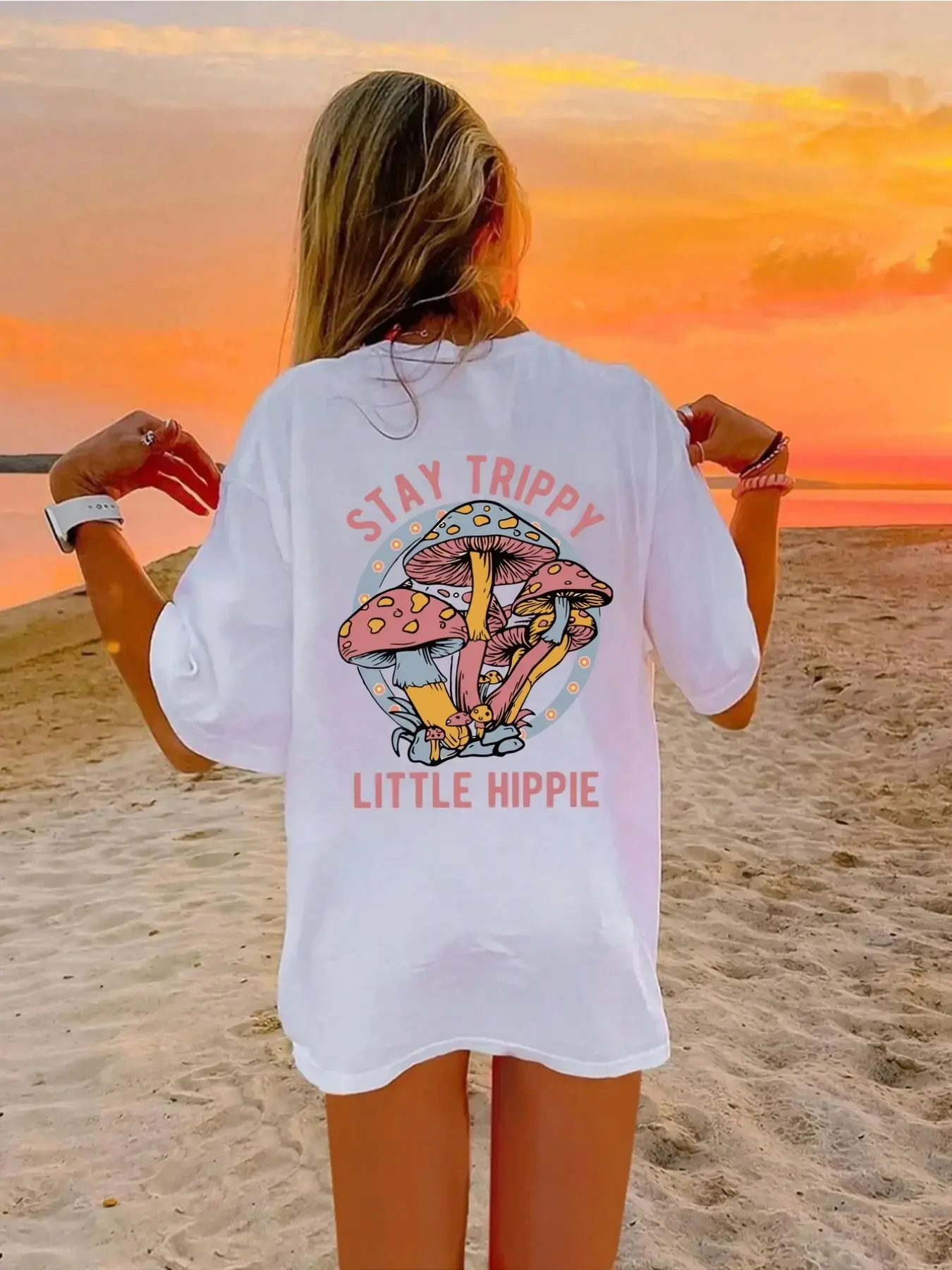 Mushroom Pattern Trippy Style Print Tshirt |   Short Sleeve Crew Neck Casual Top for Wo, Spring and Summer Trendy Choice