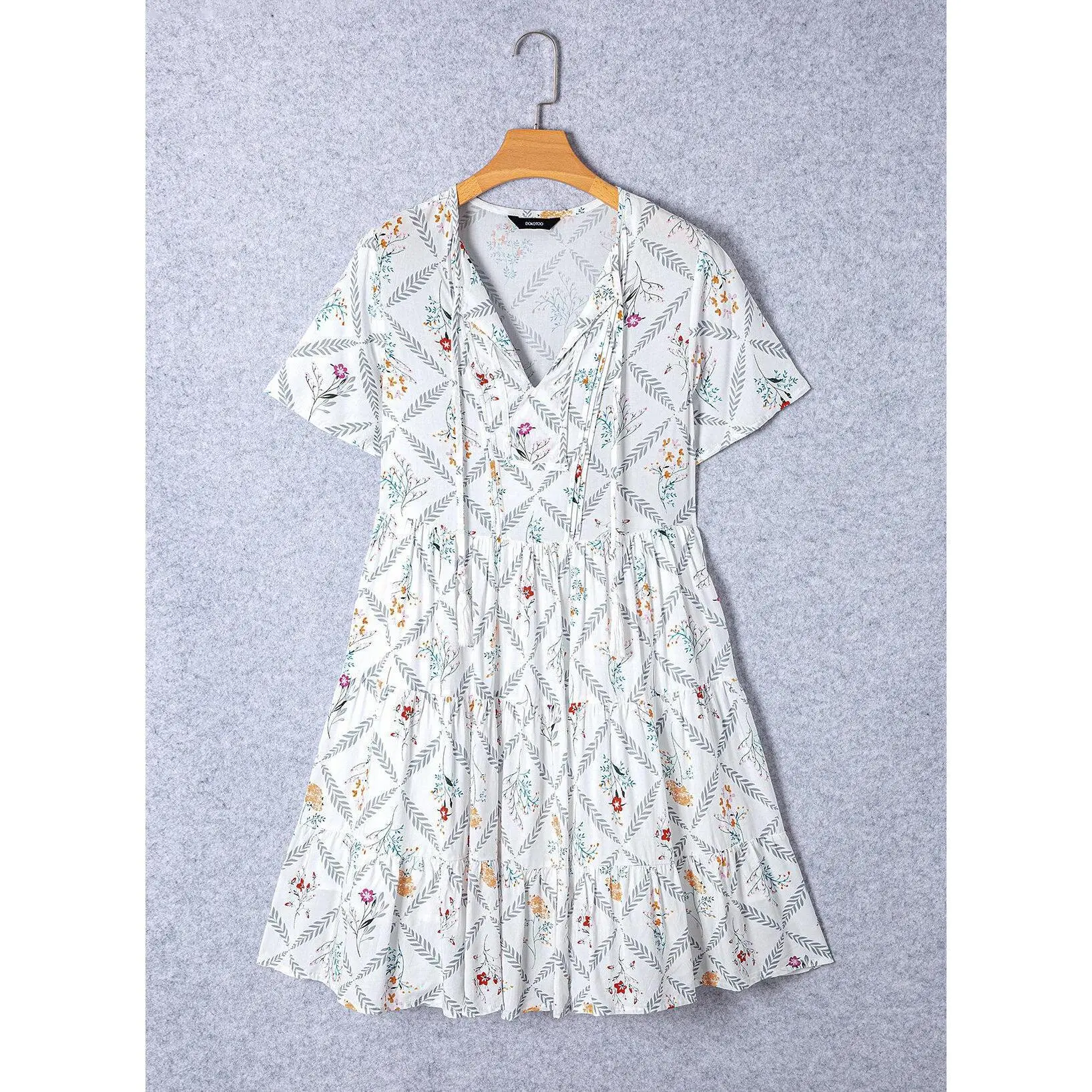 Dokotoo Womens Summer Casual Boho Floral Dresses V Neck Short Sleeve Flowy  Swing A-Line Mini Dress - TikTok Shop