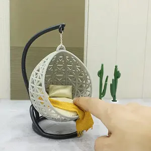 Mini Hanging Basket Chair Model, Miniature Furniture, Perfect for Building Sand Dioramas, Dollhouse Decoration & Home Display Accessories