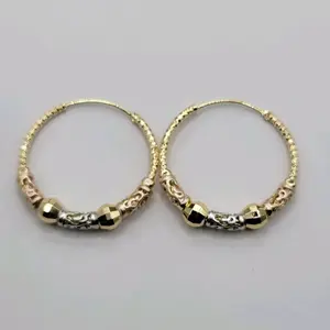 Beautiful Hoop Earrings 3 Color 30mm 2mm Wide Laminated Gold Fashion Jewelry for Women Versatile Stylish Accessory Ideal for Various Occasions