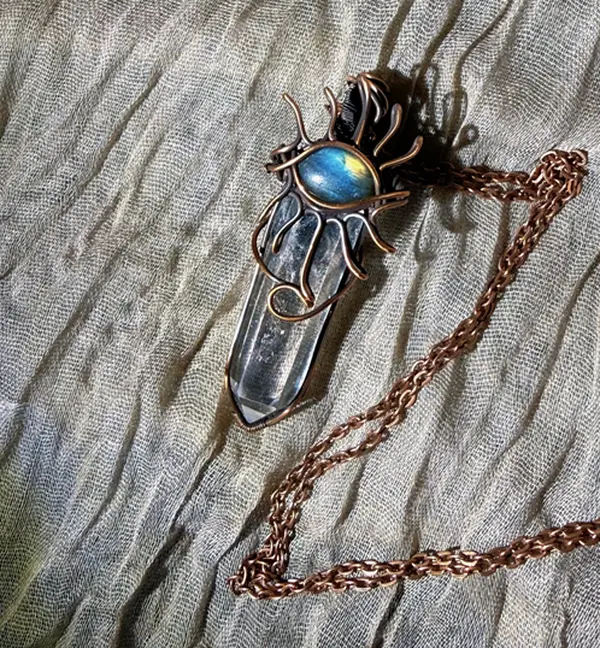 A necklace handwoven from copper wire.OOAK Copper Wire Wrap Necklace – Handcrafted Metal Art Pendant, Wearable Sculpture, Unique Gift, Hand Crafted Necklaces, Artistic Necklaces