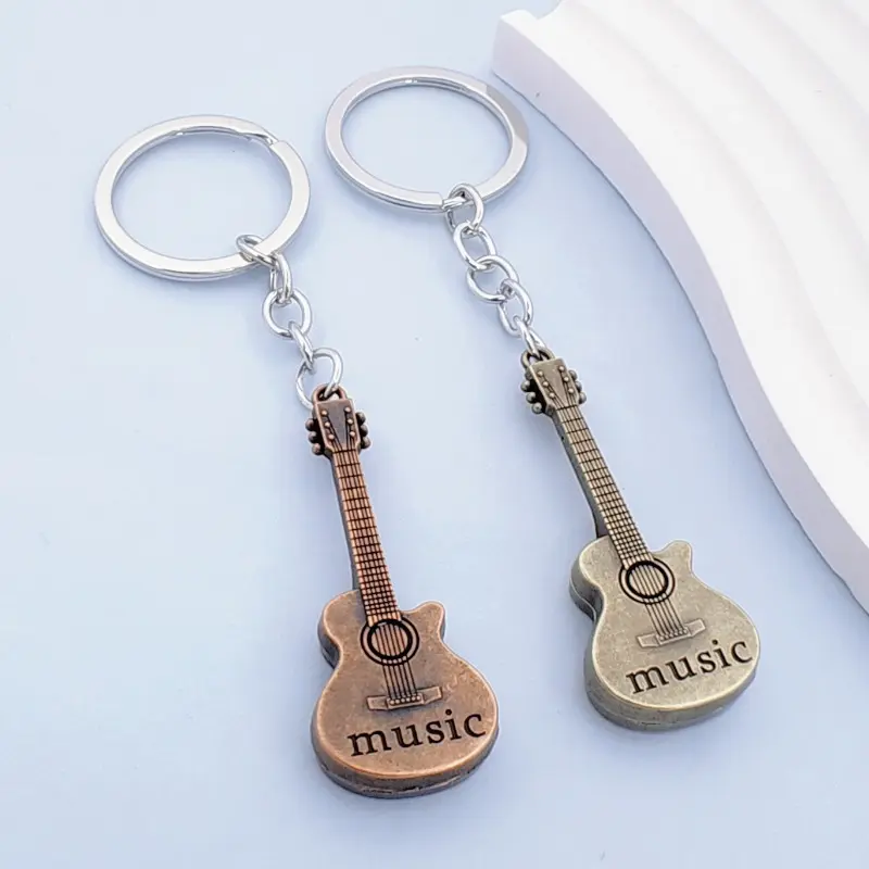 2pcs Retro Creative Mini Guitar Violin Key Chain for Men, Fashion Pendant for Backpack