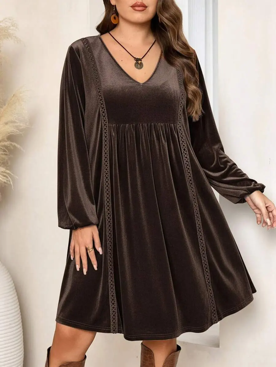 Plus Size Women's Chocolate Brown Velvet Dress,Autumn 70's Elegant V-Neck Long Sleeve Lace Patchwork Flowy Babydoll Party Dress for Christmas New Year