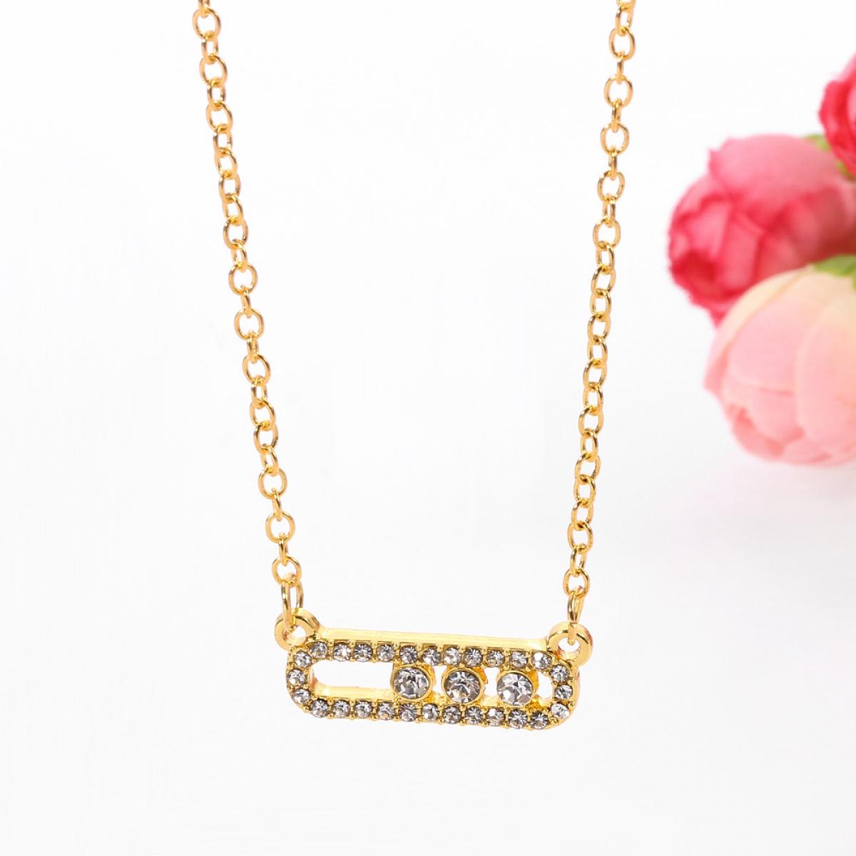 Elegant Hollow Paperclip Bar Necklace, Delicate Polished Chain with Micro-Paved Sparkling Accents, Chic Statement Jewelry for Daily, Party, Wedding, Prom, Stylish Gift for Her, Modern Minimalist Jewelry, Must-Have Accessory