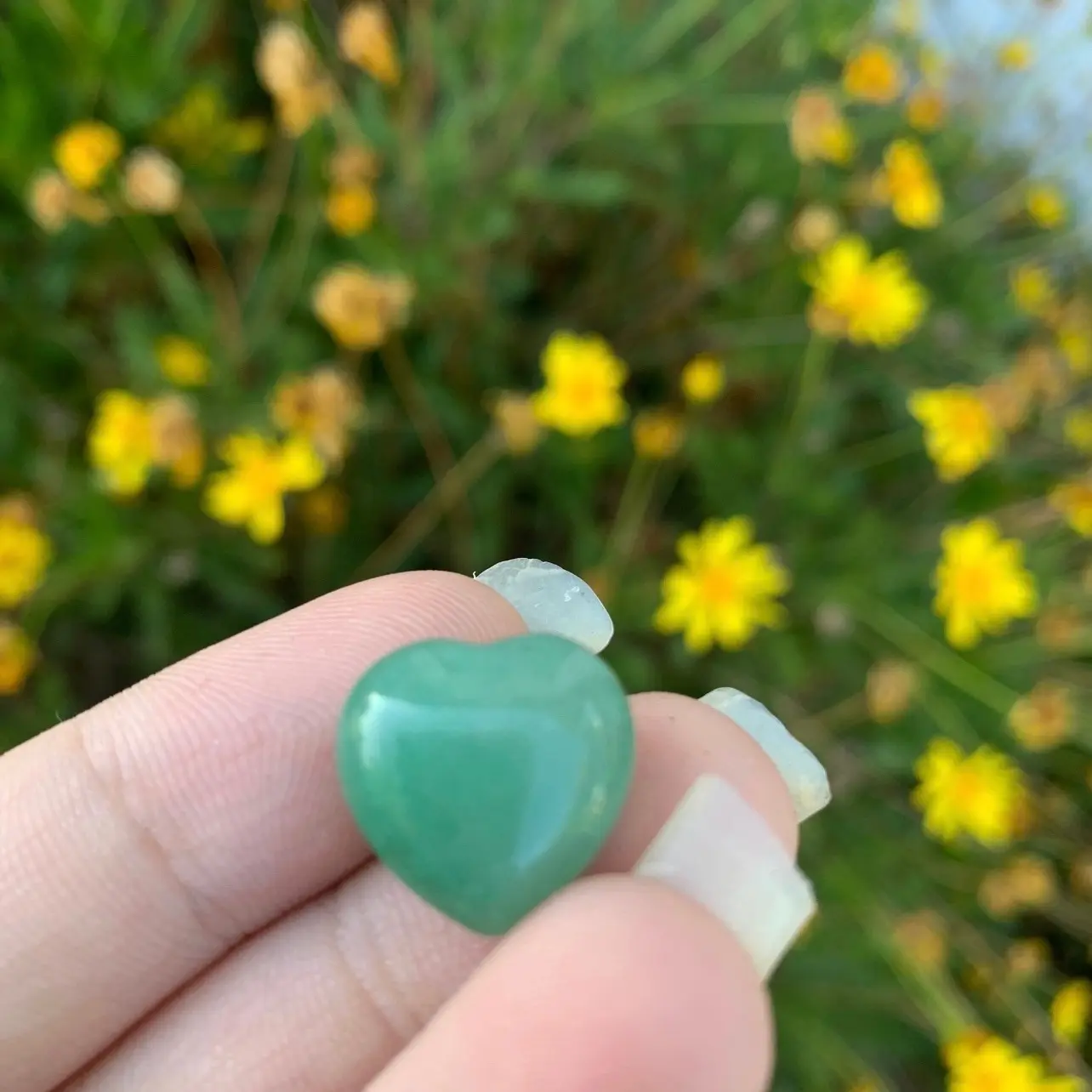 Green aventurine mini heart crystal carving