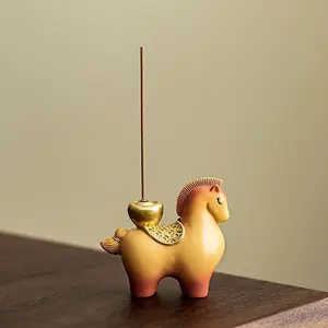 Traditional Chinese-Style Incense Burner, Home Desktop & Tea Table Decoration, Aromatherapy Fragrance Diffuser for Wealth-Attracting Incense Sticks, Ideal Indoor Gift