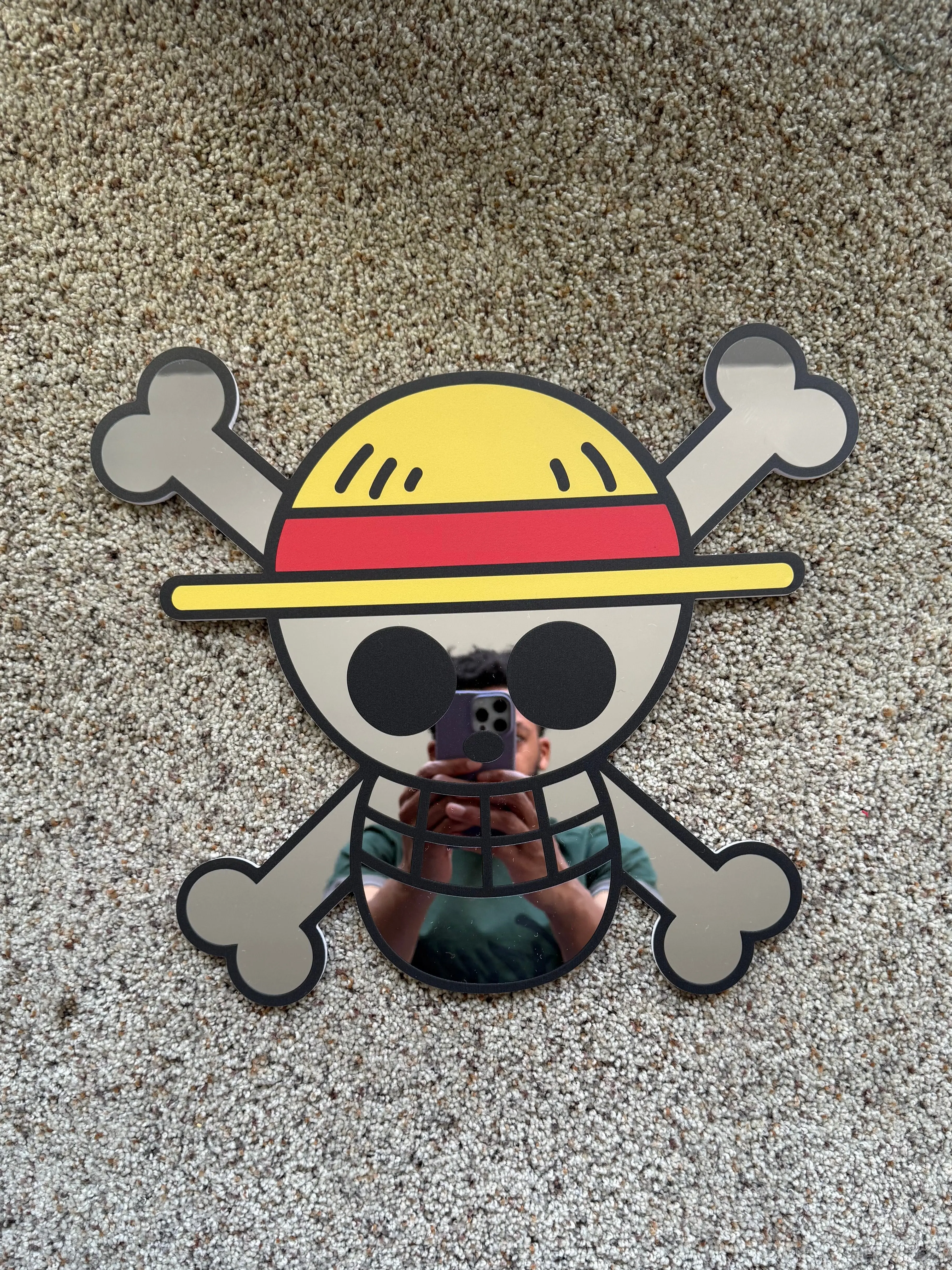 Strawhat Mirror