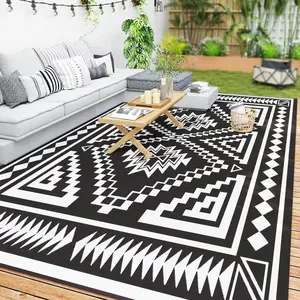 9' x 18' Reversible Outdoor Rug – Black & White Square Patchwork Pattern. Double-Sided – 2 Color Schemes. Waterproof Plastic Straw. Includes Carry Bag. Perfect for RV, Camping or Patio