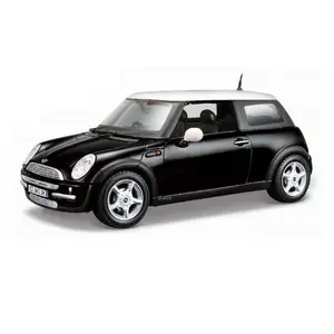 Mini Cooper - Matte Black w/ white top (Special Edition) Diecast 1:24 Scale Model - Maisto 31219BK