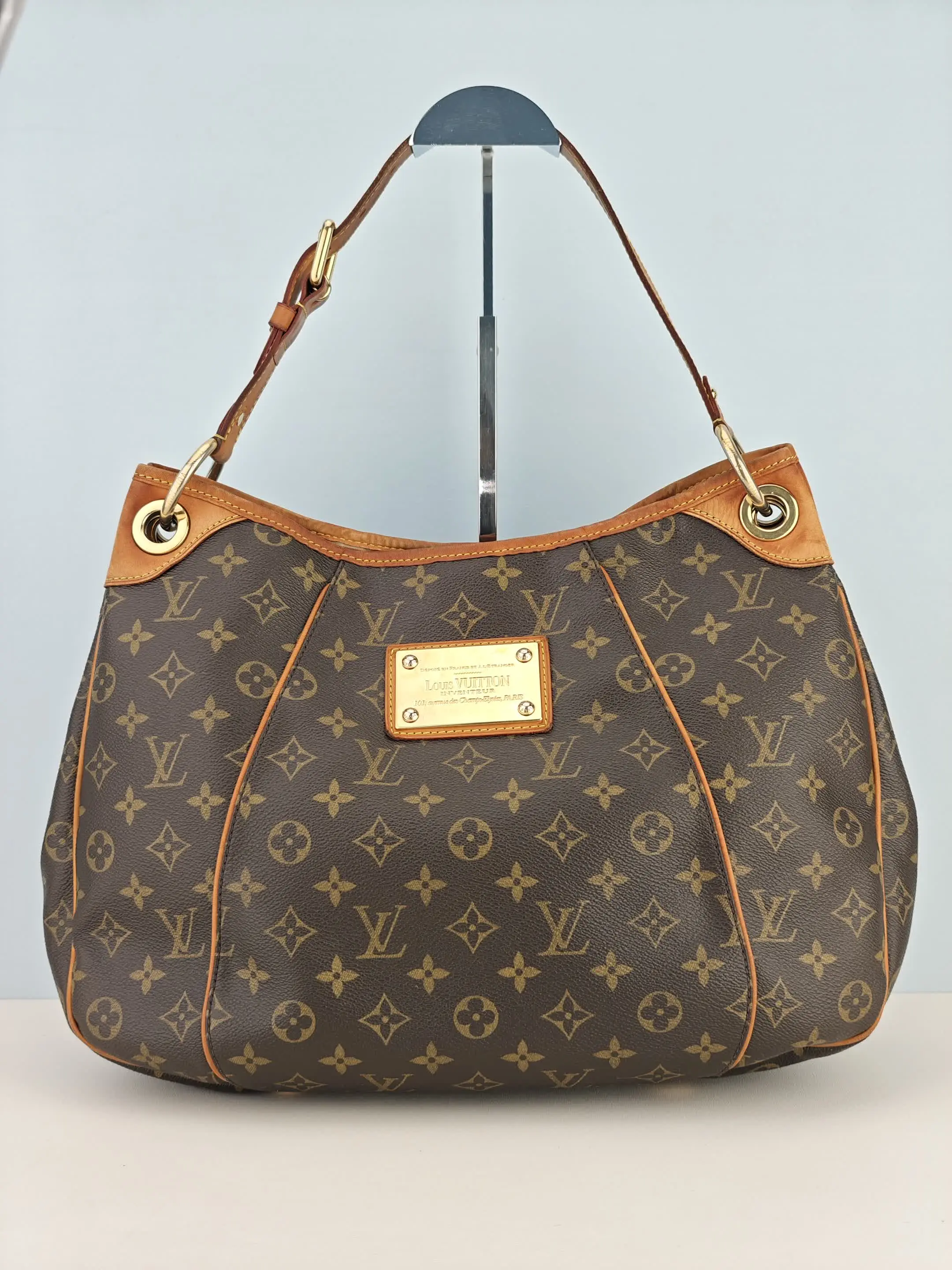 Pre-owned Monogram coated canvas with leather trim Shoulder Bags Louis Vuitton Monogram Galliera Shoulder Bag【FL5008】
