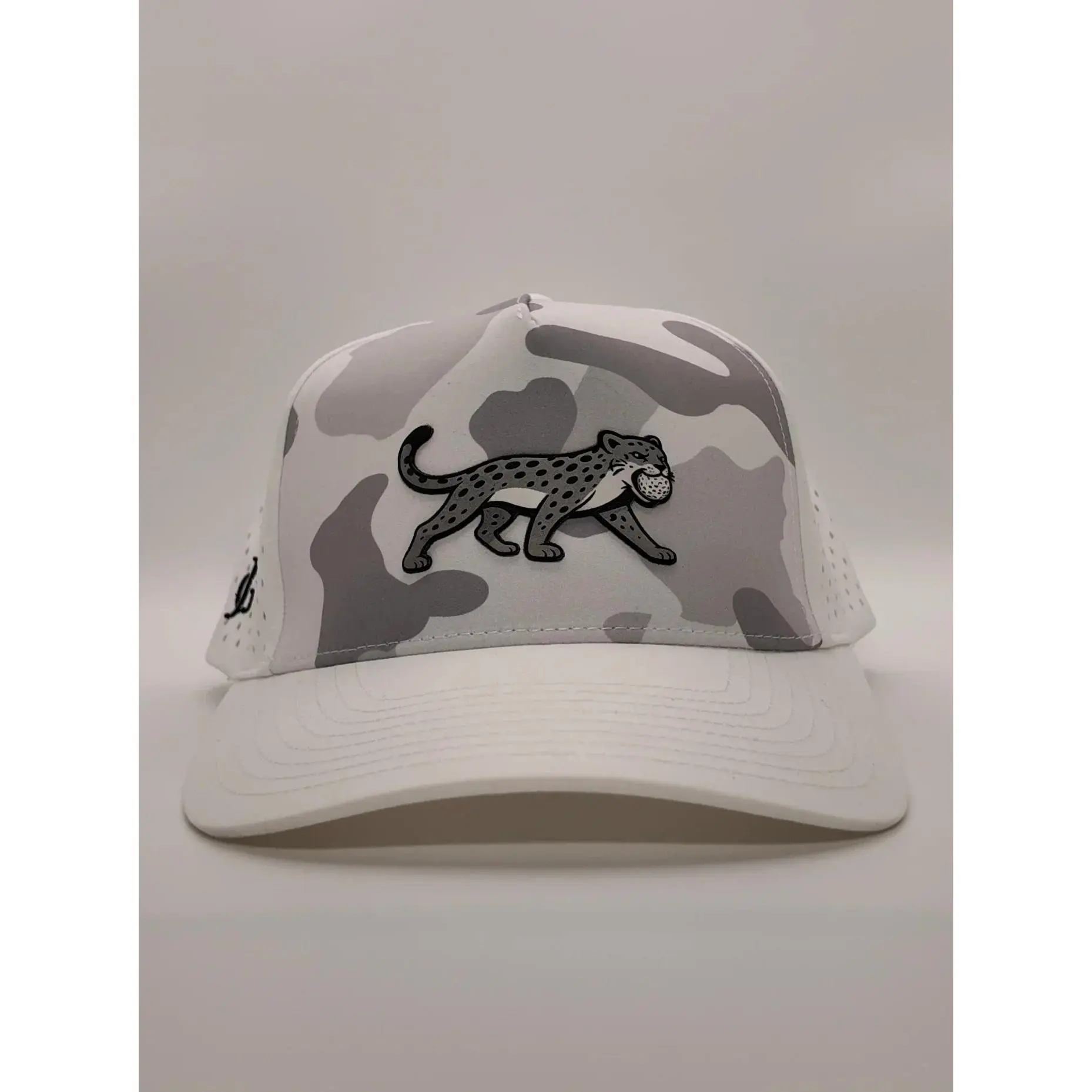 Jaguar Animal Print Snapback, a Unisex 5-Panel Hat with a Structured Fit for Casual Outdoor Wear - Sporty Chic Animals Design, Baseball Cap, Bold Animal
