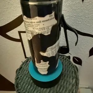 30oz epoxy drinking tumbler with custom 3d handle.