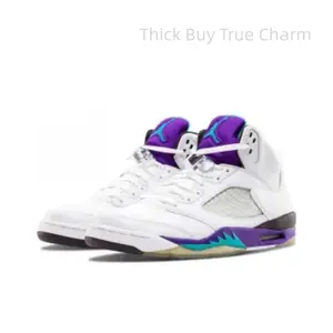 Cushioned, trendy, durable, casual, comfortable, non-slip basketball shoes in white
