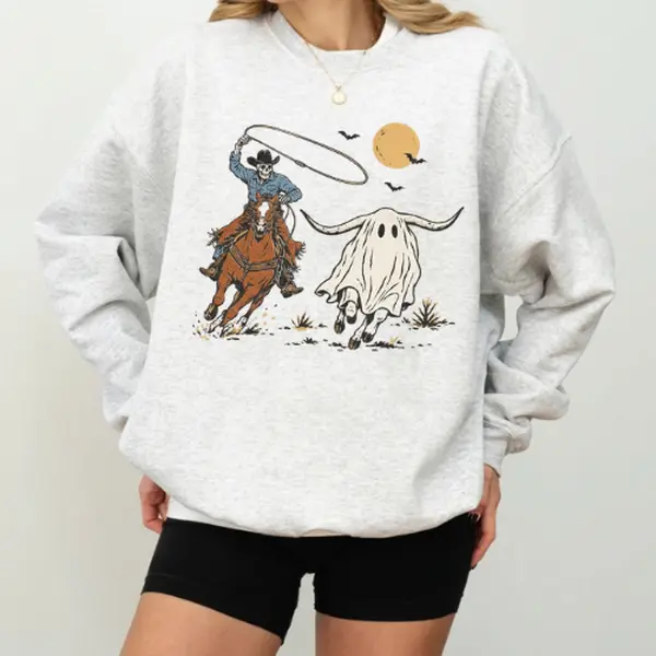 Western Halloween Cowboy Ghost Sweatshirt, Cute Cowboy And Ghost Graphic Crewneck, Spooky Western Fall Pullover, Vintage Halloween Sweatshirt, Cozy Country Western Outfit, Ghost Lover Gift