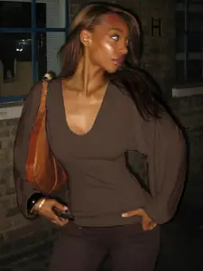 Women's Solid Color Deep V-Neck Waist Cinched Batwing Sleeve T-Shirt, Womenswear, Sexy Basic Casual Long Sleeve Top, Suitable for Daily Wear, Inner Layering Tee