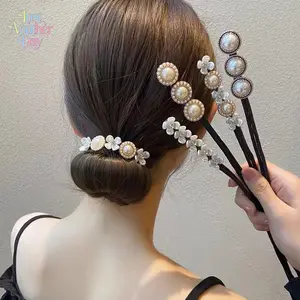 4PCS Pearl Flower Hair Bun Maker, Elegant Lazy Hair Twister for Women, Floral Pearl Hairpin for French Hairstyle, Easy Updo Tool for Daily, Party, Wedding