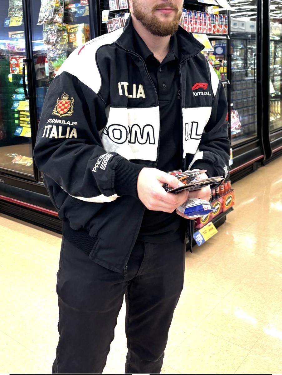 Item: Black, MED SIZE