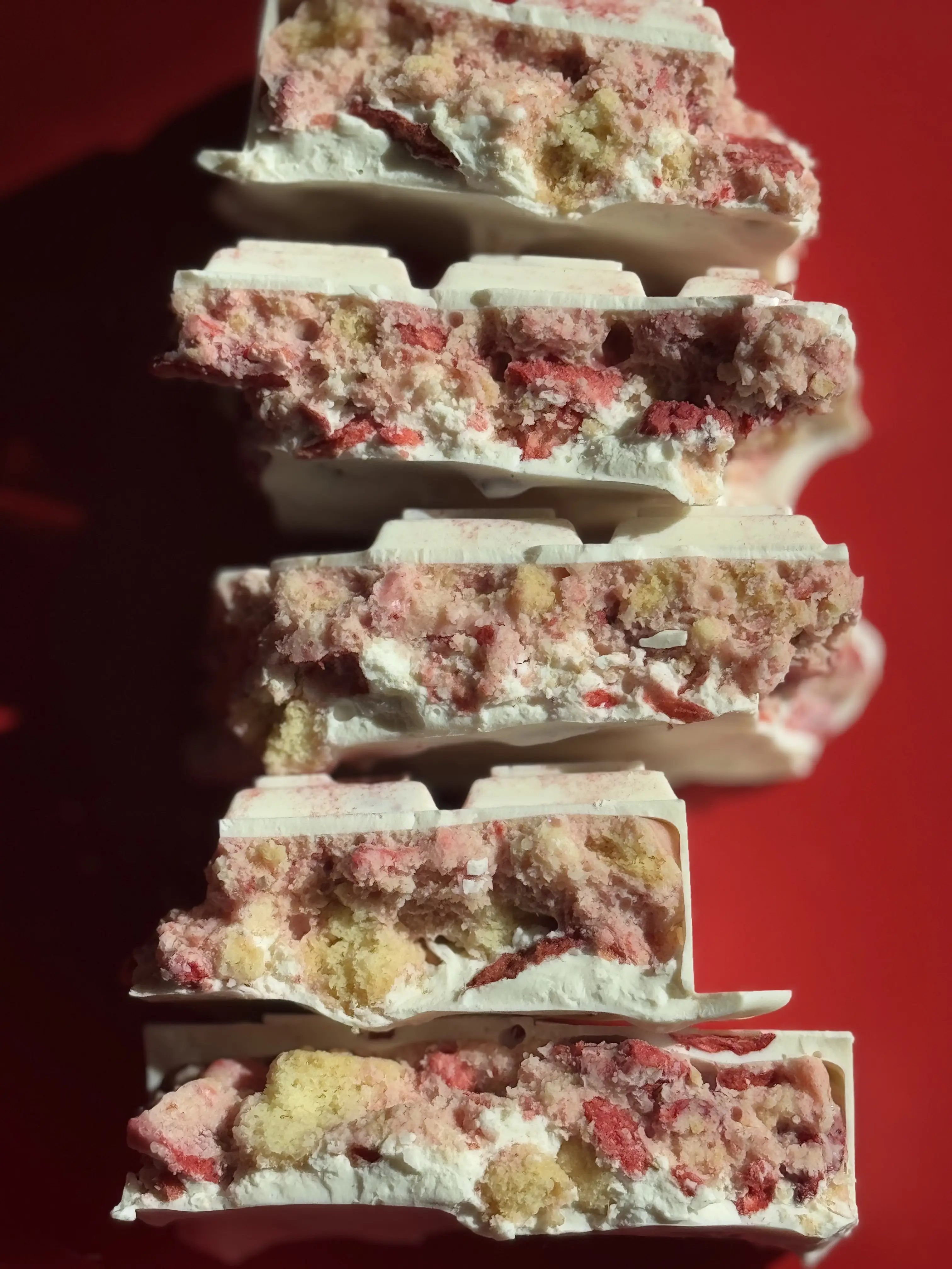 *REFILL* Strawberry Crush Stuffed Chocolate Bar Kit - DIY Dessert with Real Freeze-Dried Strawberries & Crunchy Shortbread Crumble