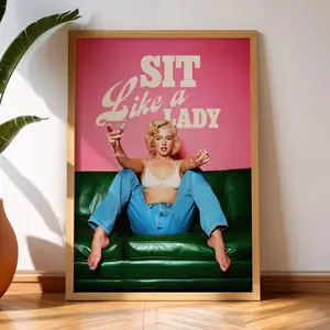 No Frame Marilyn Monroe Feminist Art Print: Retro Woman Power Poster, Luxury Wall Art