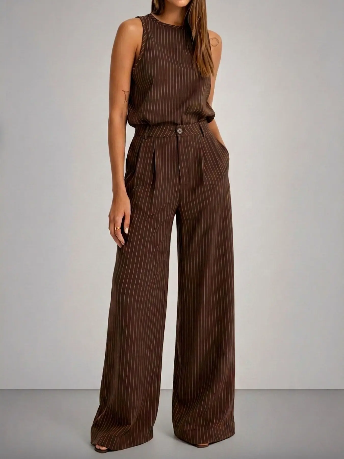 Women's Two-Piece Set Sleeveless Top & Wide Leg Pants, Elegant Slim Fit, All Seasons, Perfect for Office, Casual, Daily Wear